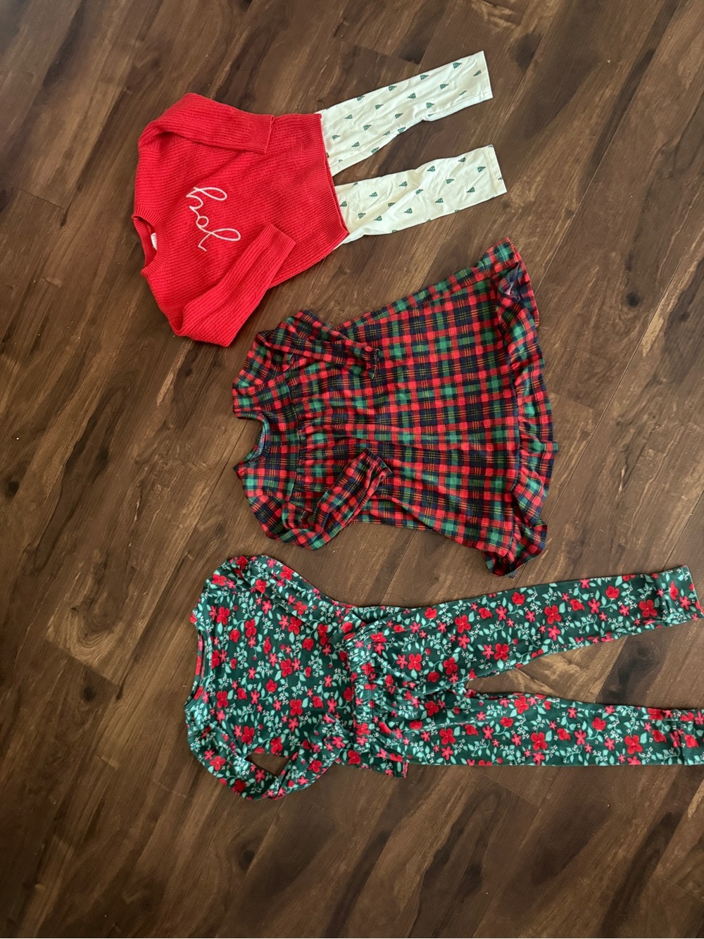 4t Holiday Lot